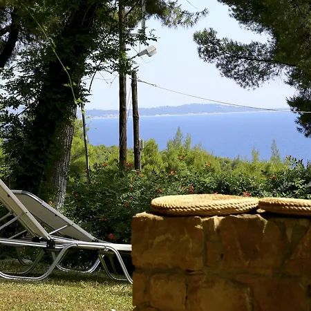 Twin Pine House 펜션 *