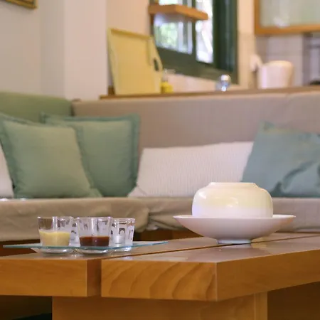Twin Pine House 펜션 *
